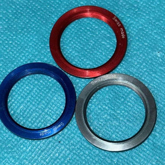 New GUCCI Bangle style Watch & Lots of New Bezels - Picture 9 of 11